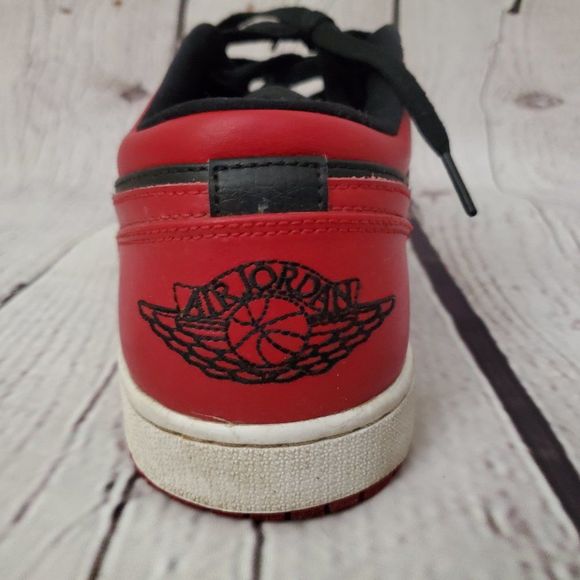 Jordan 1 Retro Low Reverse Bred 11 - Picture 5 of 15